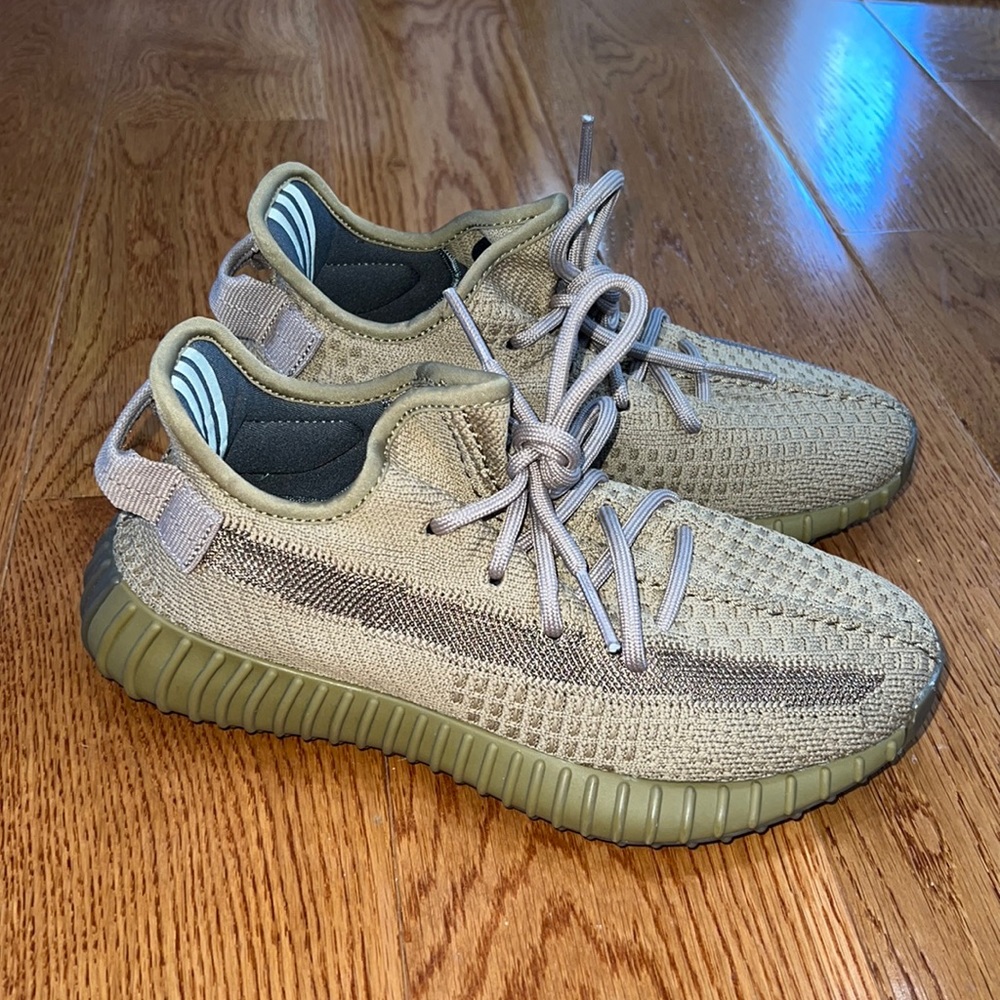 YEEZY boost 350 v2 earth